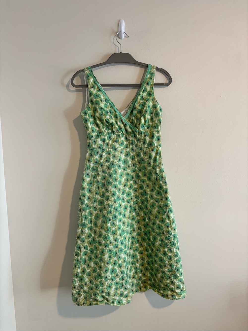 Vintage Boden Green Sunburst Dress